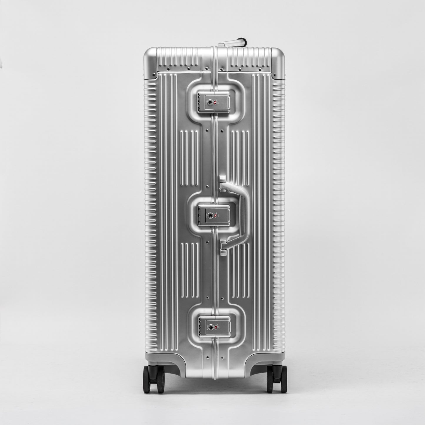 The Apollo Series - Large Checked
