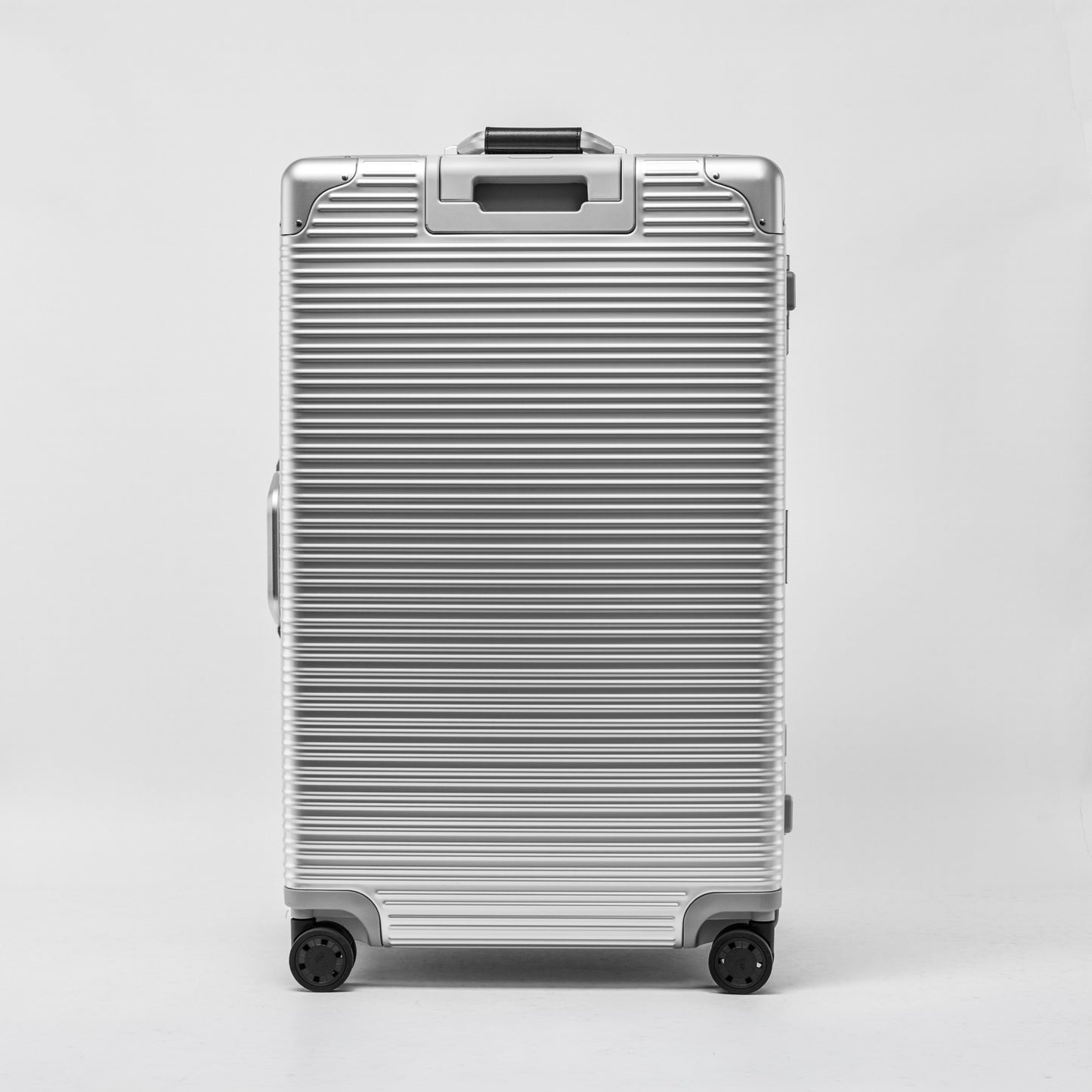 The Apollo Series - Large Checked